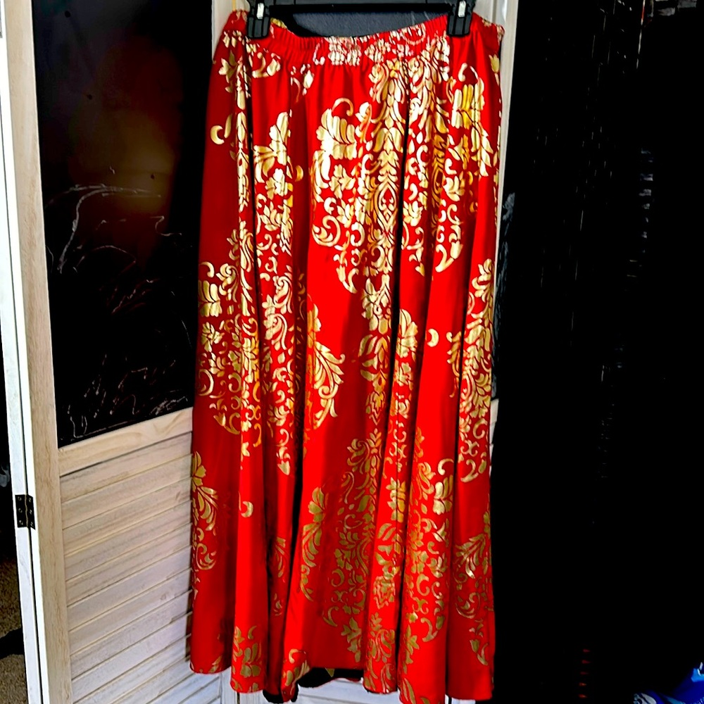 Reversible skirt
